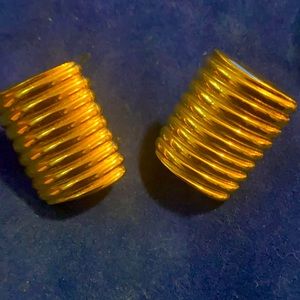 VINTAGE NAPIER EARRINGS Screw on  post. Signed